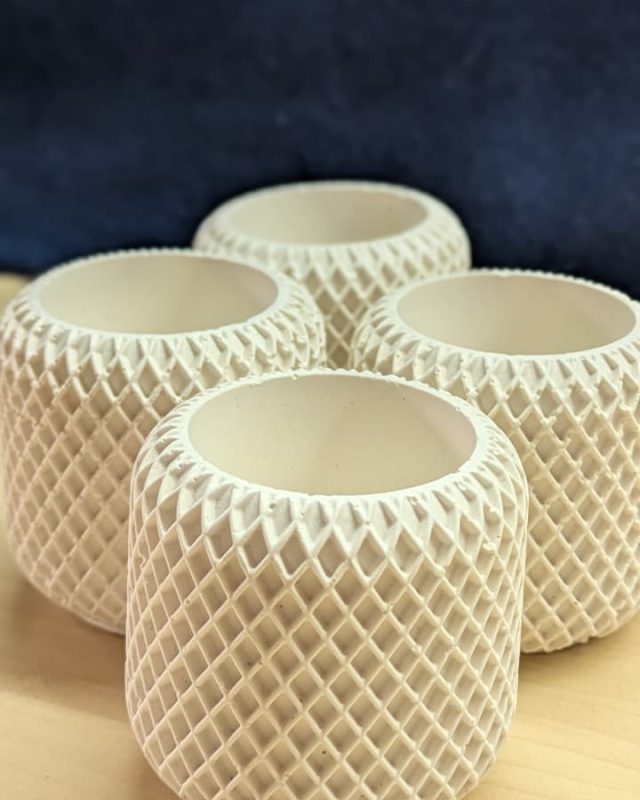Diamond Mesh Concrete Planter